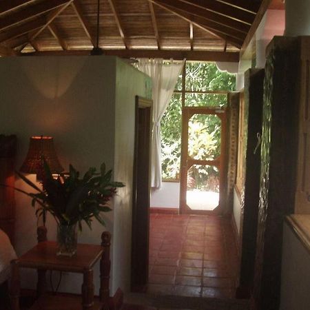 Ian Andersons Caves Branch Jungle Lodge Belmopan Exterior photo