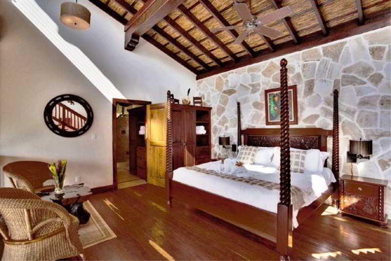 Ian Andersons Caves Branch Jungle Lodge Belmopan Exterior photo