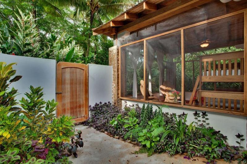 Ian Andersons Caves Branch Jungle Lodge Belmopan Exterior photo