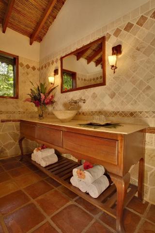 Ian Andersons Caves Branch Jungle Lodge Belmopan Exterior photo